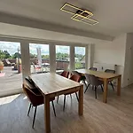 Meinpartments 아파트호텔 4*